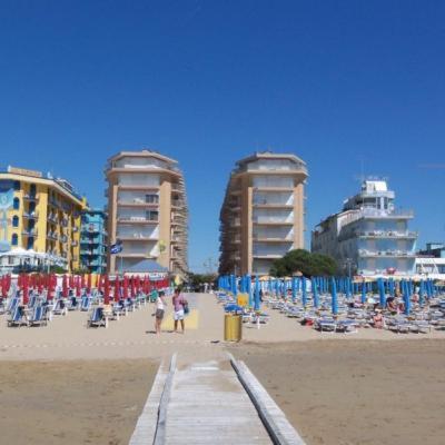 Residence Centro Commerciale - Walterigato Apartments Solo Per Famiglie Lido di Jesolo Eksteriør bilde