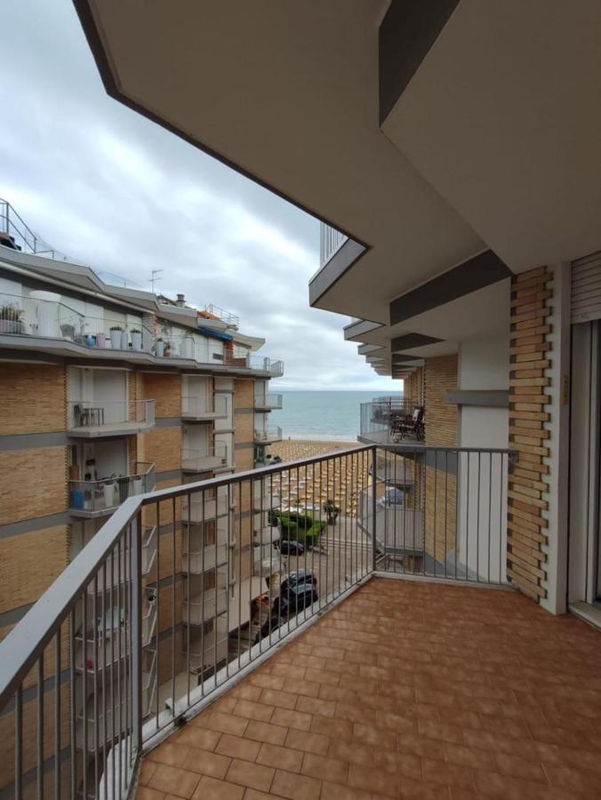 Residence Centro Commerciale - Walterigato Apartments Solo Per Famiglie Lido di Jesolo Eksteriør bilde